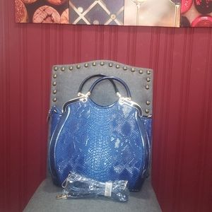 Purse (never been carried)